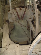 Bell and headstock